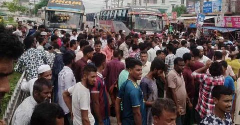 জুলাই যোদ্ধাকে লাঞ্চিত: ময়মনসিংহের সাথে সারাদেশের বাস যোগাযোগ বন্ধ