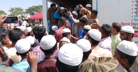 মহানবীকে নিয়ে কটুক্তির ঘটনায় আনসার সদস্যকে মারধর-বিক্ষোভ