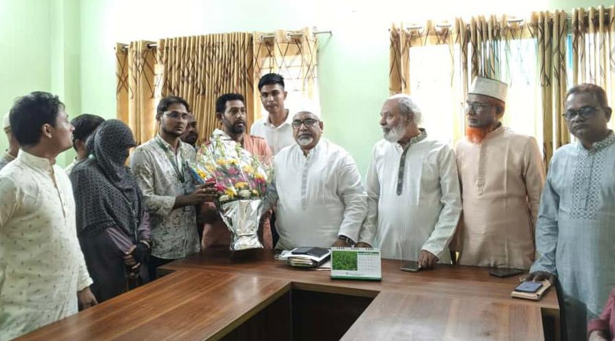 ইসলামি ব্যাংকের চাকরিচ্যুত ১৮ কর্মকর্তার পাশে বিএনপিনেতা প্রিন্স