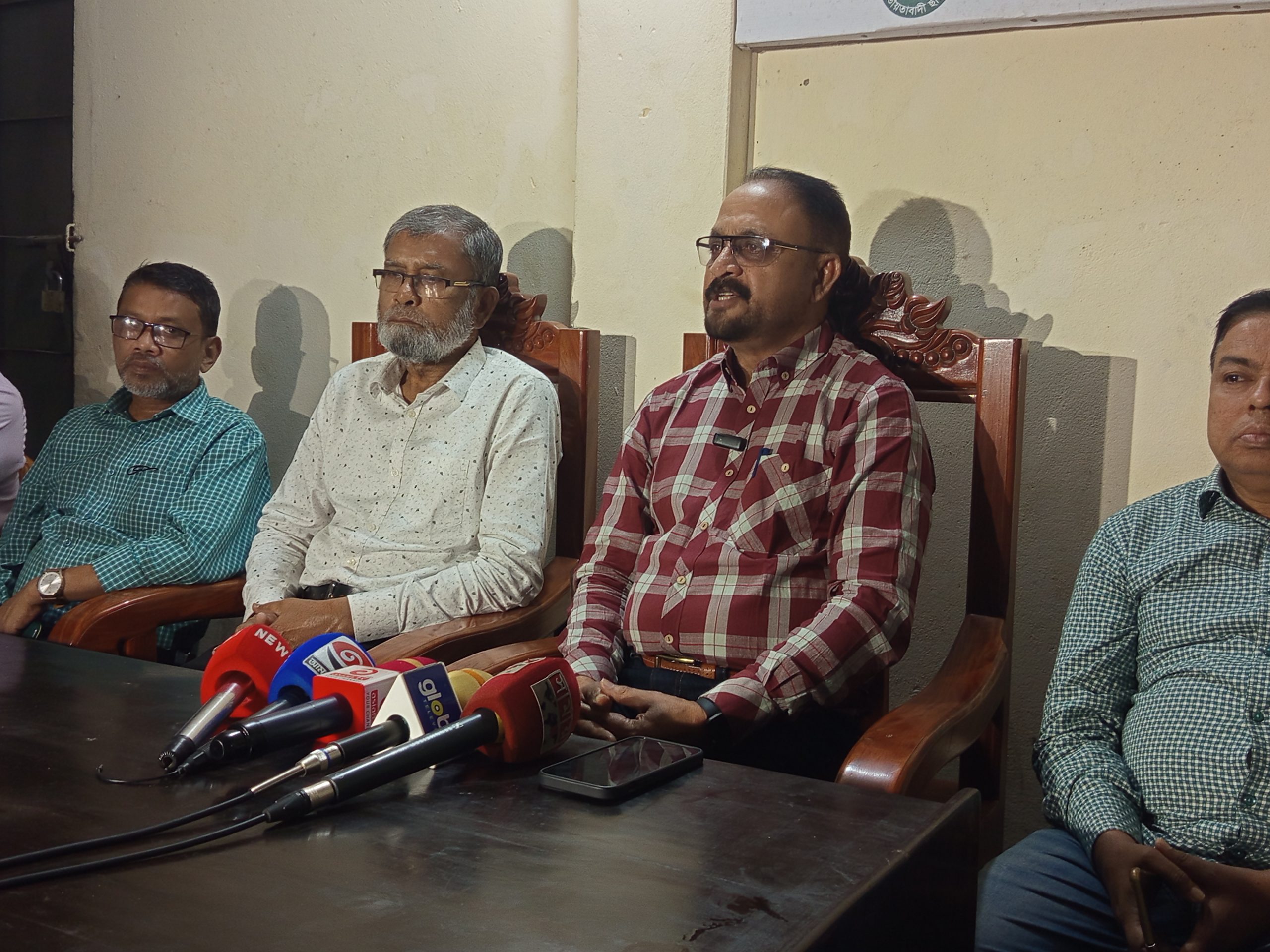 লকডাউনের নামে জানমালির ক্ষতি মেনে নেওয়া হবে না: ওয়াহাব